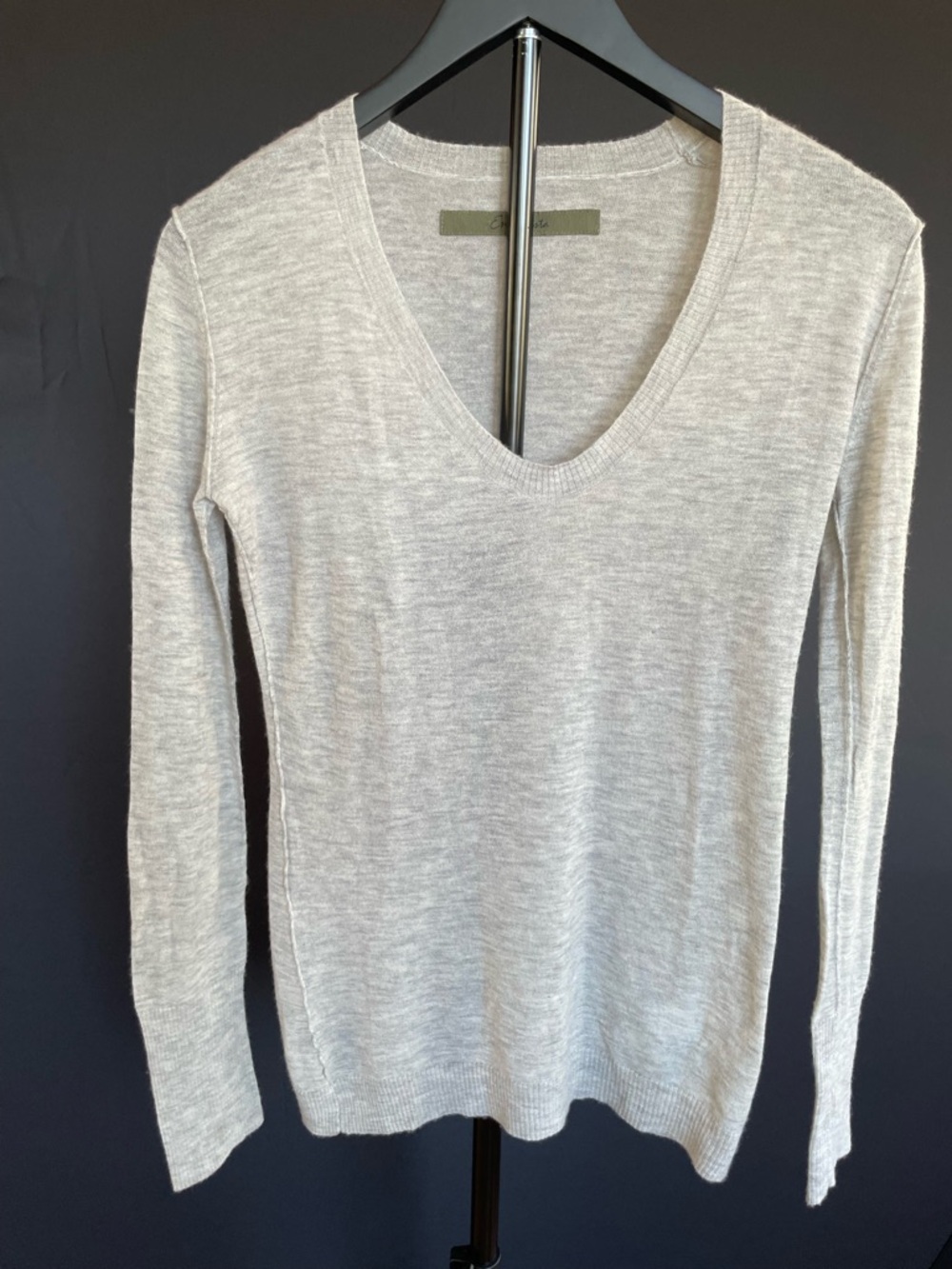 Enza Costa 100% Cashmere Sweater XS Grey V Neck Lightweight Knit